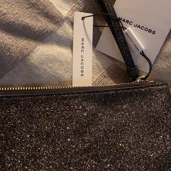 Marc Jacobs Sparkling Wristlet New With Tags